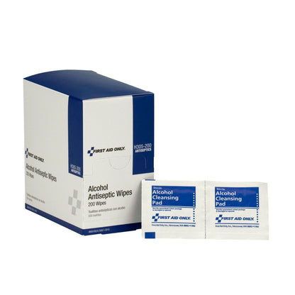 First Aid Only Alcohol Wipes 200 per Box Case of 12